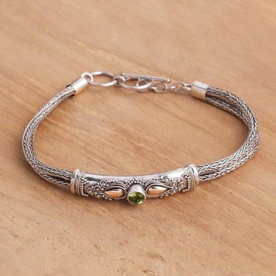 Alternate image for Sterling Silver Naga Chain Bracelet with Peridot Front to Back in Green