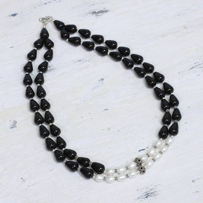 Alternate image for Pearl and onyx strand necklace Majestic Union