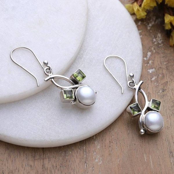 Alternate image for Floral-Inspired Cultured Pearl and Peridot Dangle Earrings Pure Lucky