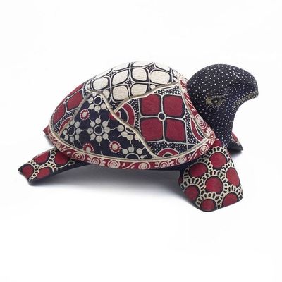 Alternate image for Folk Art-Themed Batik Pule Wood Turtle Jewelry Box in Red Wise Red Secrets