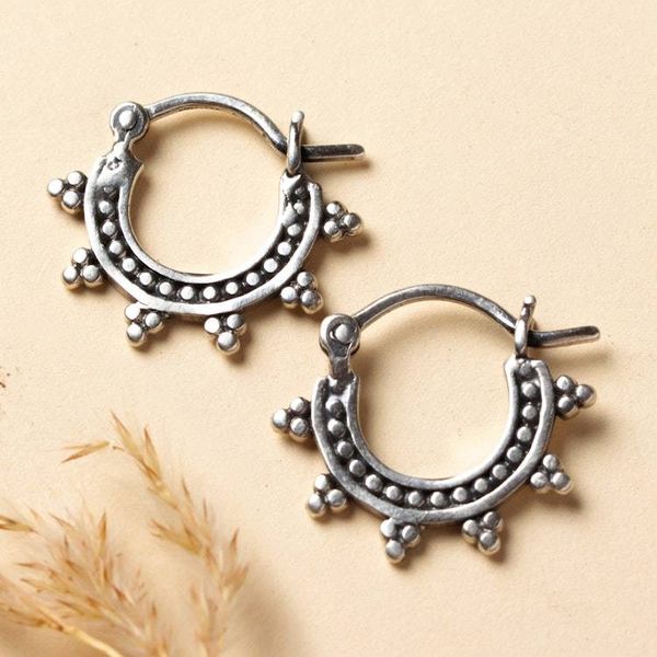 Alternate image for Bead Dot-Themed Sterling Silver Hoop Earrings with Spikes Stunning Spikes