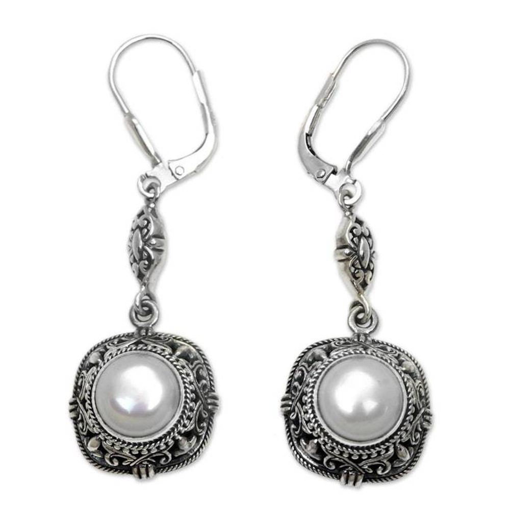 Main item image