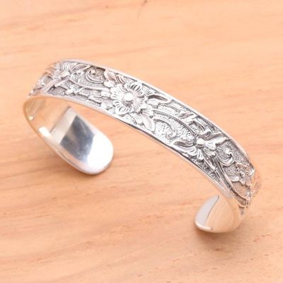 Alternate image for Bracelet Balinese Blossoms