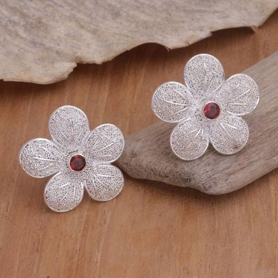 Alternate image for Garnet flower earrings Love Blossom