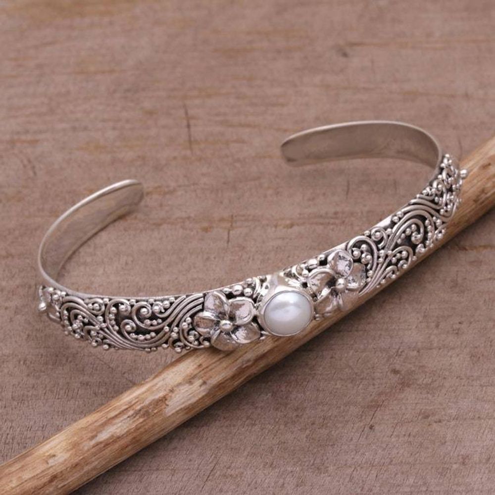 Main item image