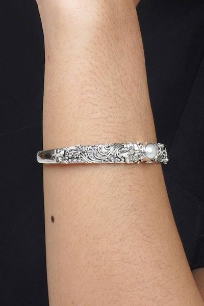 Alternate image for Cultured Pearl and 925 Silver Floral Cuff Bracelet from Bali Swirling Jepun