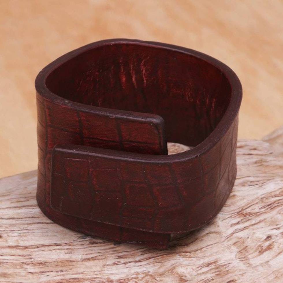 Leather Wristband Bracelet 'Fearless in Red'