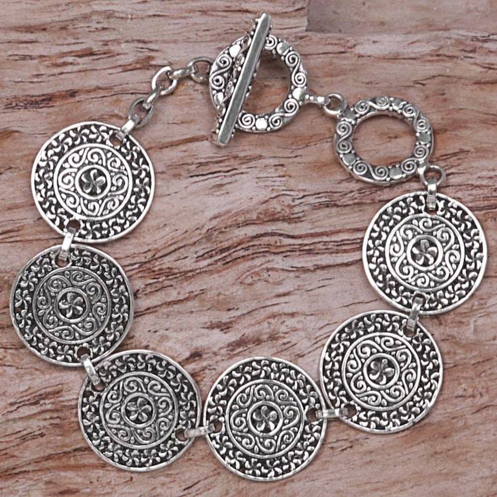 Main item image