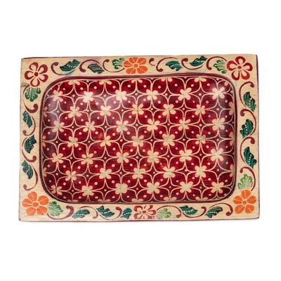 Alternate image for Javanese Clover Patterned Crimson Red Pule Wood Catchall Flaming Clover