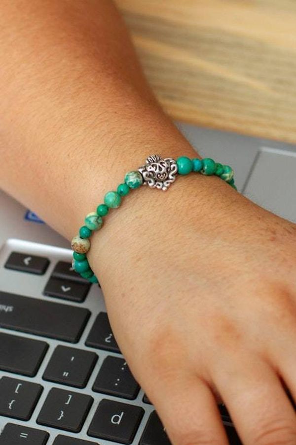 Alternate image for Reconstituted Turquoise Heart Stretch Pendant Bracelet Beloved Agave