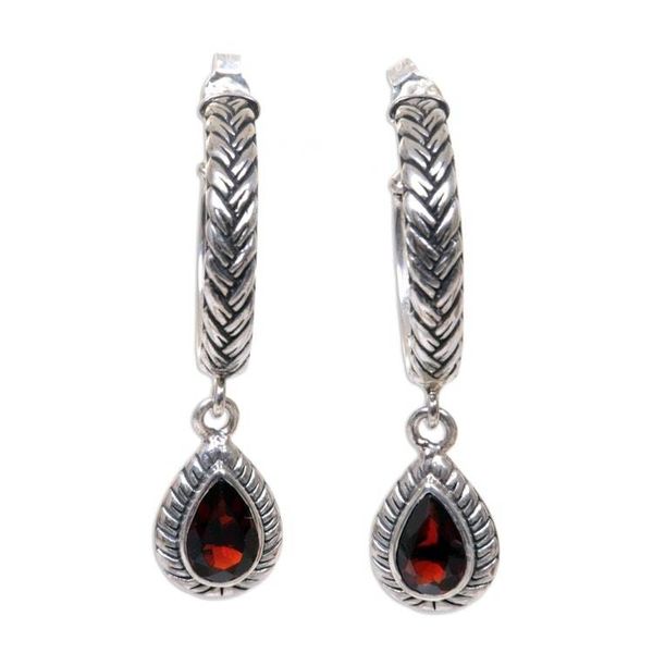 Alternate image for Garnet dangle earrings Crimson Allure