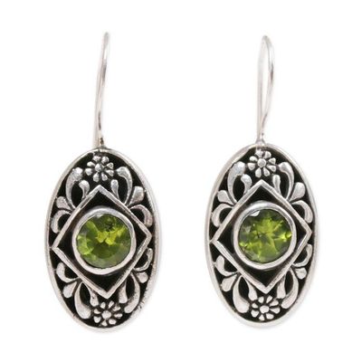 Alternate image for Peridot drop earrings Desire