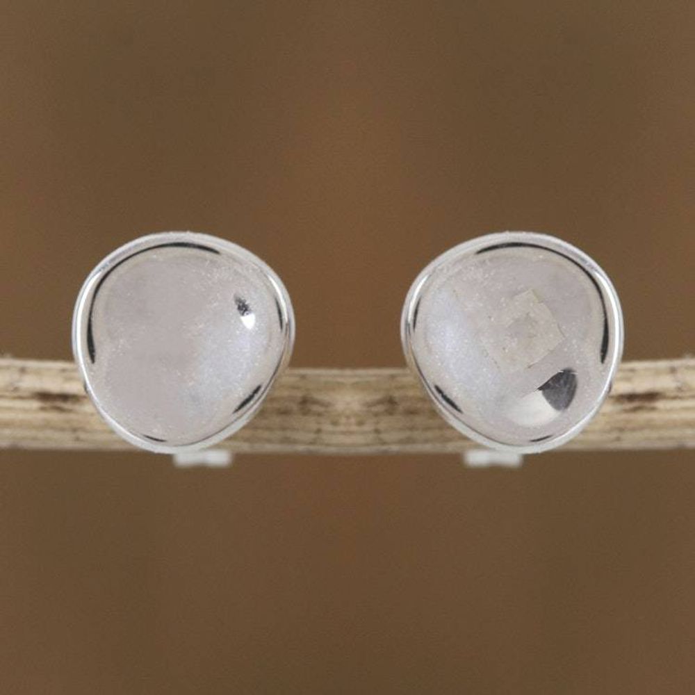 Main item image