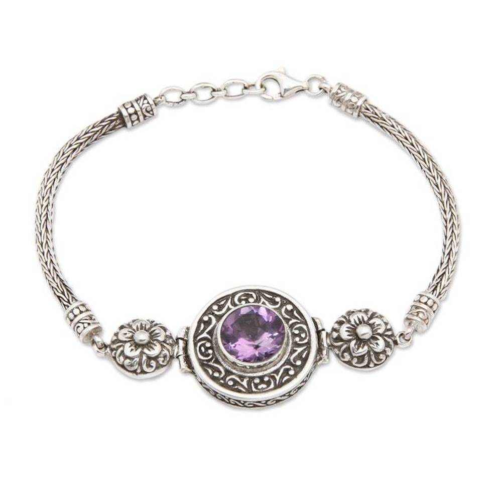 Classic Gong-Themed One-Carat Amethyst Pendant Bracelet 'Gong of Wisdom'
