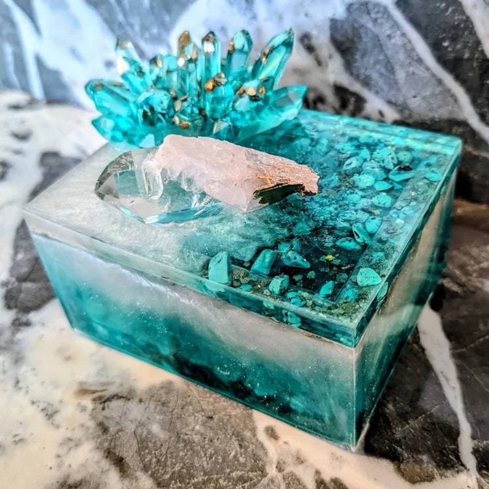 Turquoise Agate Crystal Jewelry Box | Geode Marble Resin Ocean Keepsake Box Holder | Gift for Her | Coastal Beach Unique Catch All Box