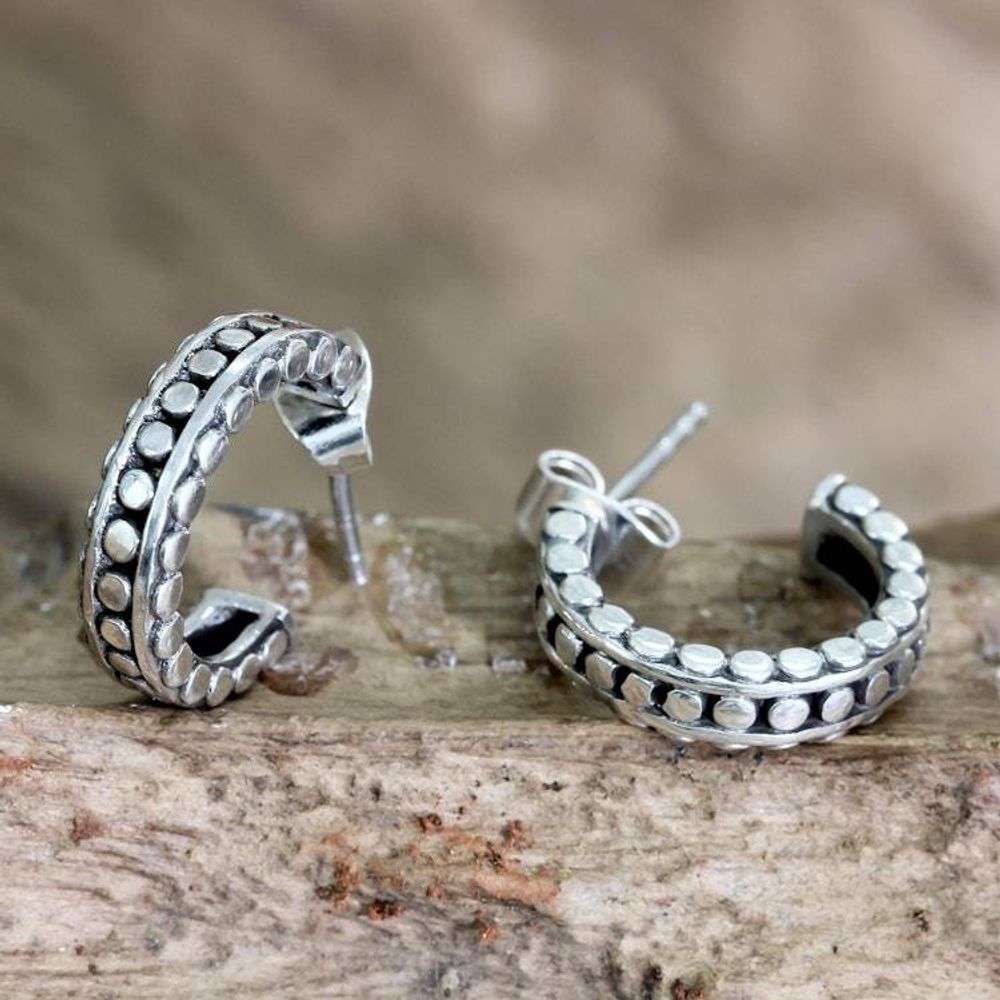 Main item image