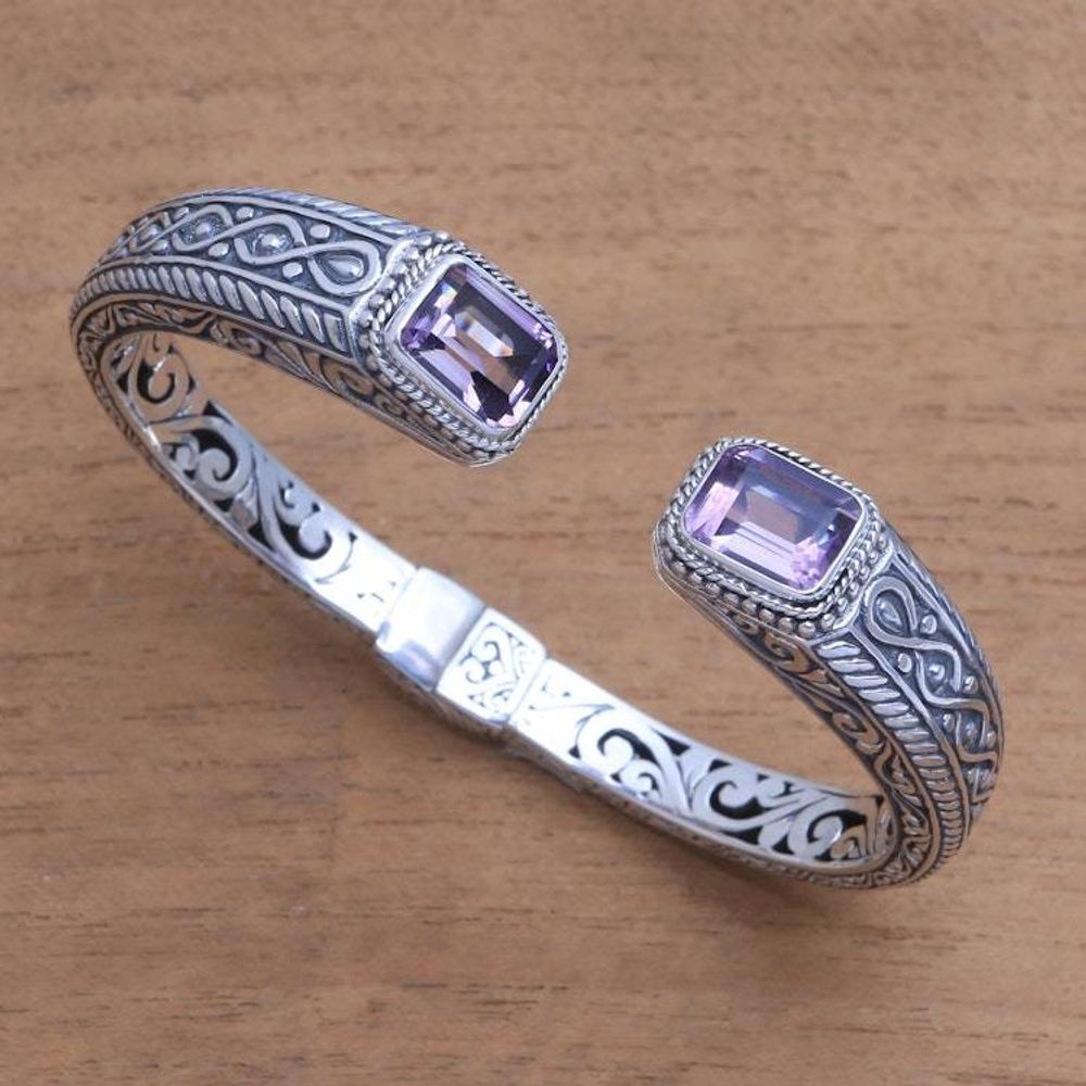 Main item image