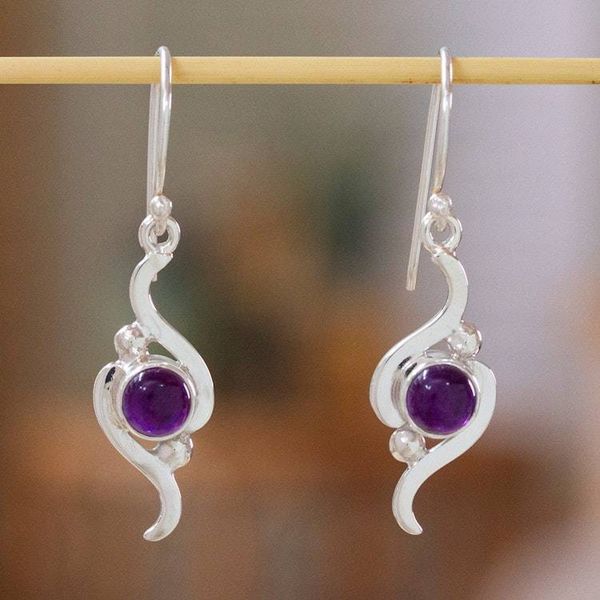 Alternate image for Amethyst dangle earrings Flow