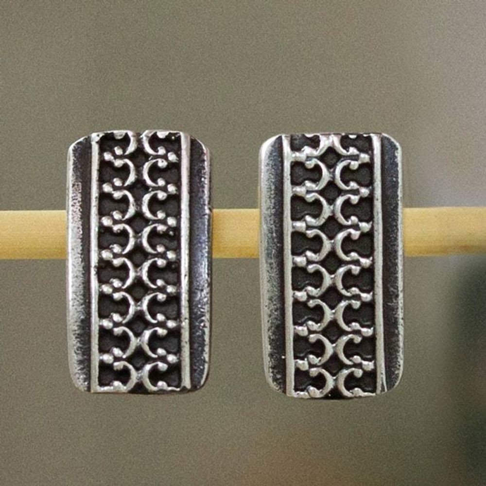 Main item image