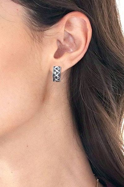 Alternate image for Silver button earrings Blossoming Beauty