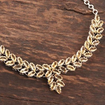 Alternate image for Pendant Necklace with 25 Carats of Citrine Treasured Garland