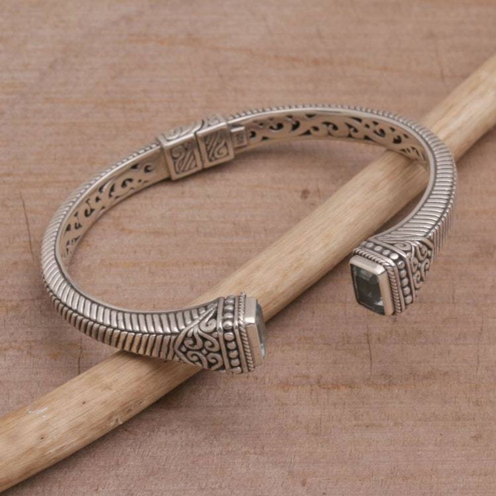 Main item image