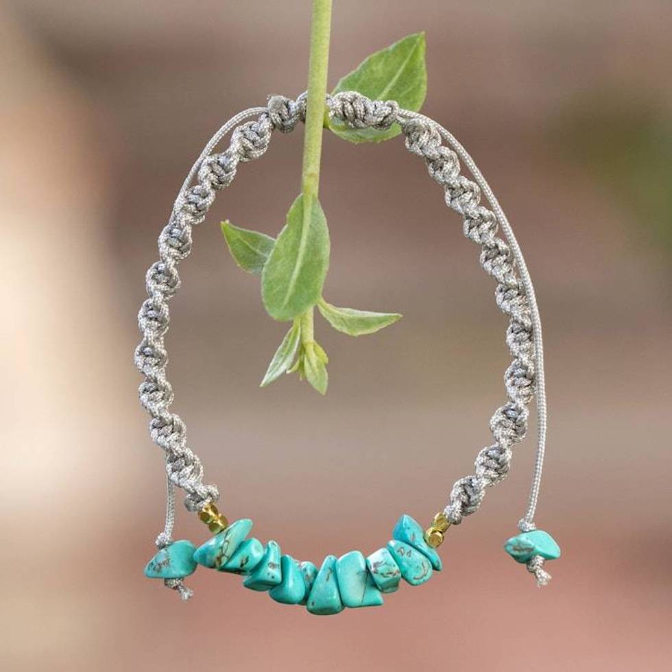 18k Gold-Accented Reconstituted Turquoise Macrame Bracelet 'Blue Candy'