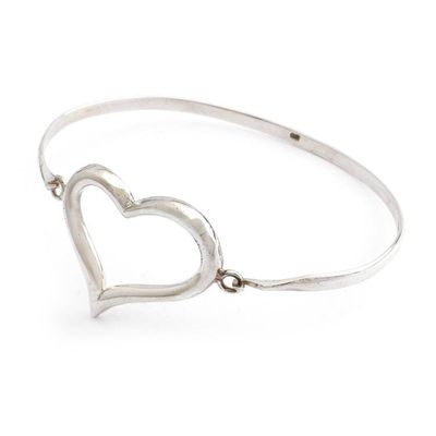 Alternate image for Heart-Themed High-Polished Sterling Silver Pendant Bracelet Dancing Heart