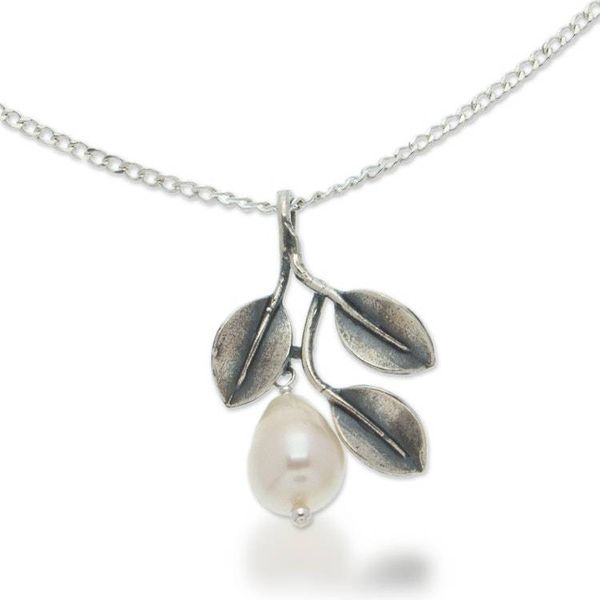 Alternate image for Leaf-Themed Cultured Pearl Sterling Silver Pendant Necklace Iridescent Pear