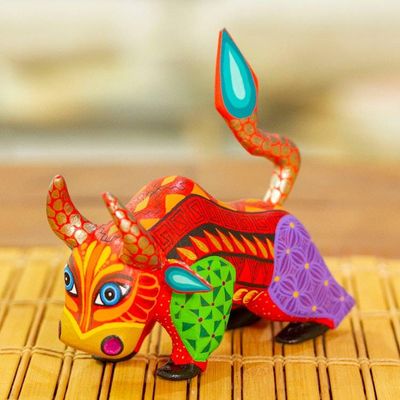 Primary image for Multicolored Hand-Painted Wood Alebrije Bull Figurine Modern Bull