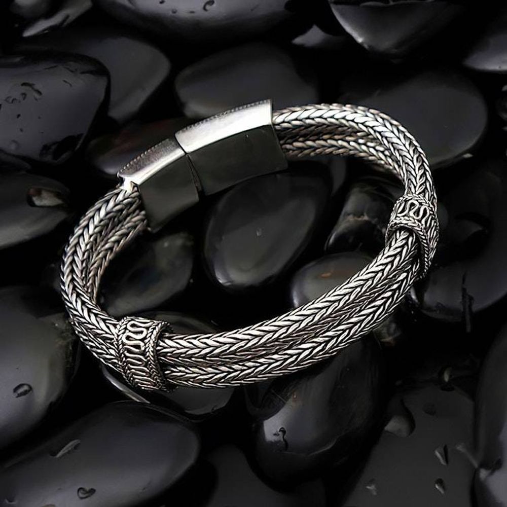 Main item image