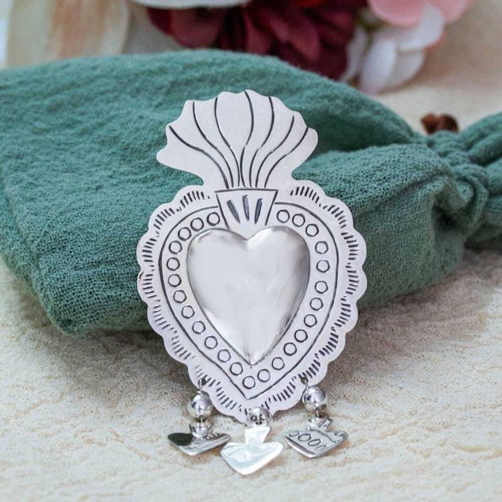 Main item image