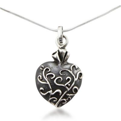 Alternate image for Unique Romantic Sterling Silver Pendant Necklace Living Heart