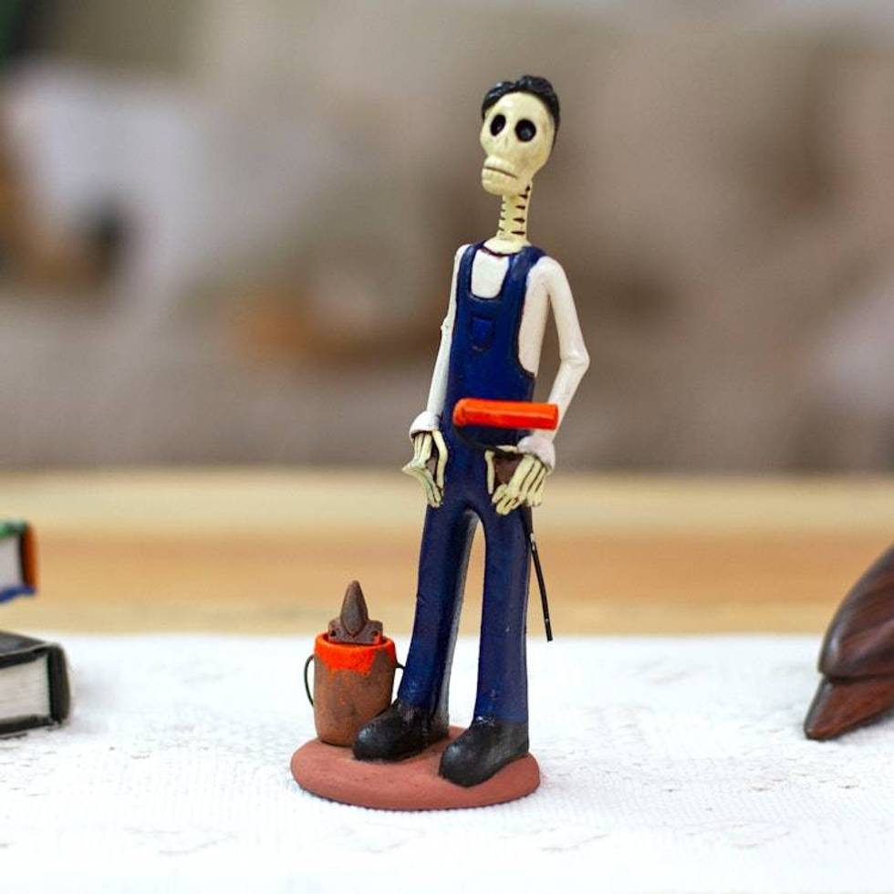 Mexican Folk Art Painter Skeleton Statuette 'Painter Catrin'