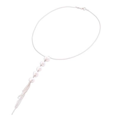 Alternate image for Sterling Silver Y-Necklace with Five Pearls Glowing Quintet
