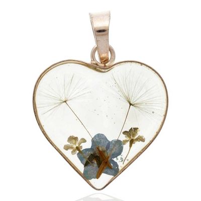 Alternate image for Romantic-Inspired Heart-Shaped Natural Flower Resin Pendant Little Relic