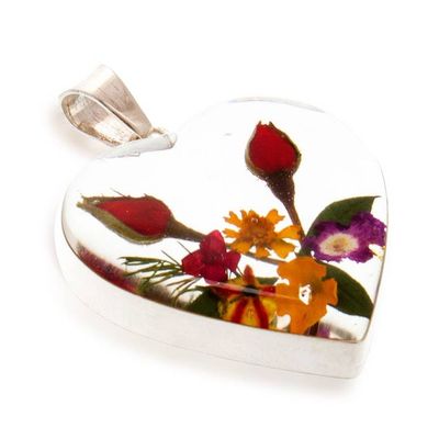 Alternate image for Resin Natural Flowers and Leaves Heart-Shaped Pendant Garden Heart
