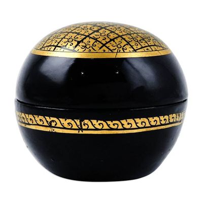 Alternate image for Lacquered Lanna Patterned Round Mango Wood Decorative Box Thai Richness