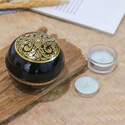 Alternate image for Lacquered Floral Patterned Round Mango Wood Decorative Box Thai Triumph