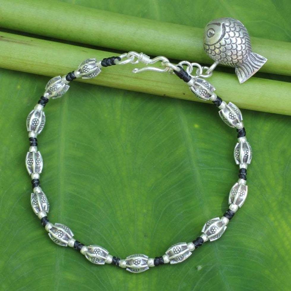 Hill Tribe Style Beaded Silver Bracelet with Fish Charm 'Lucky Fish'