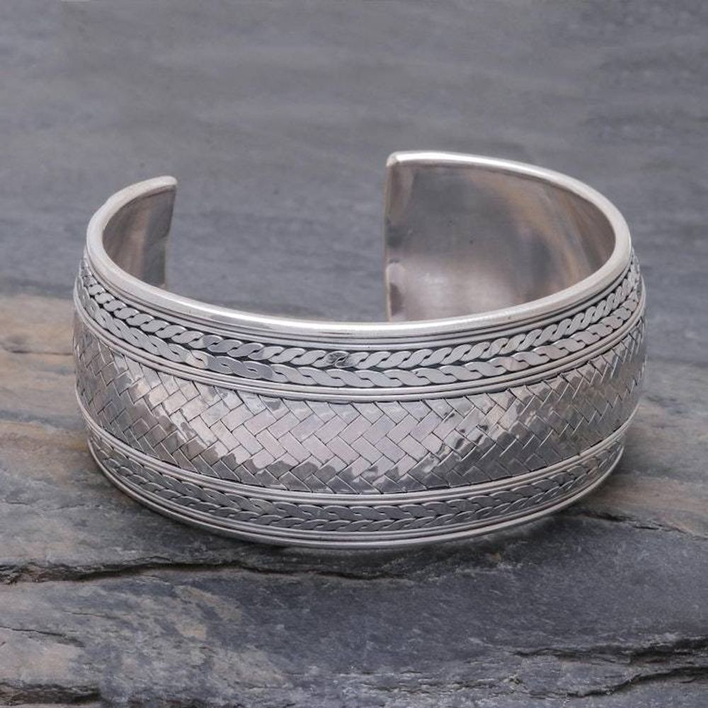 Main item image