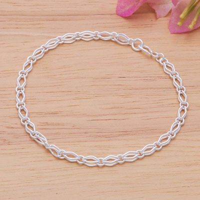 Alternate image for Modern Sterling Silver Link Bracelet in a Matte Finish Rhombus Ties