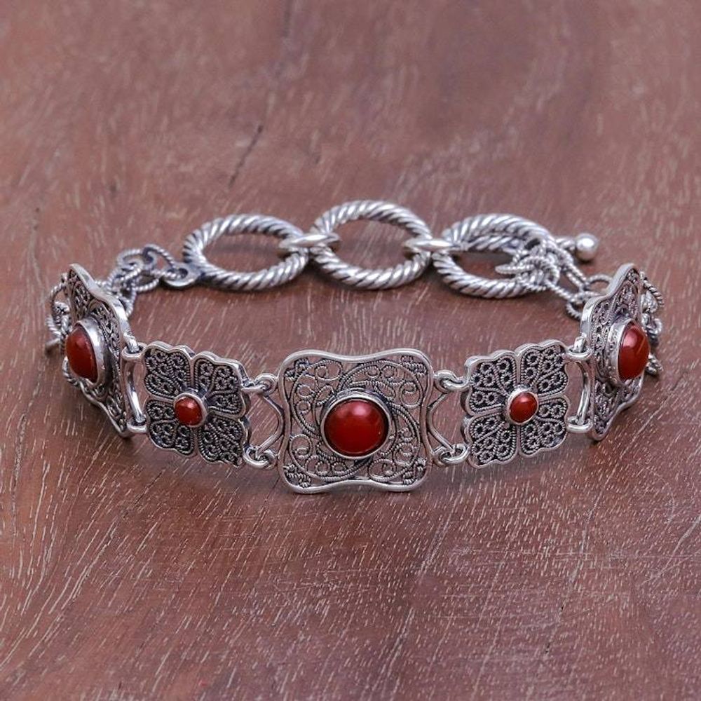 Main item image