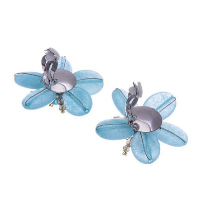 Alternate image for Floral Quartz and Cultured Pearl Clip-On Earrings in Blue Ice Spring