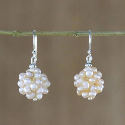 Alternate image for Pearl cluster earrings Snowball