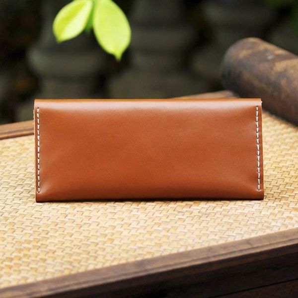 Alternate image for Handcrafted Leather Wallet in Chestnut from Thailand Simple Traveler in Chestnut