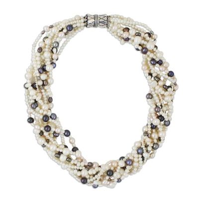 Alternate image for Pearl strand necklace Luminous