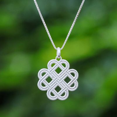 Alternate image for Overlapping Ovals Sterling Silver Pendant Necklace Curving Illusion
