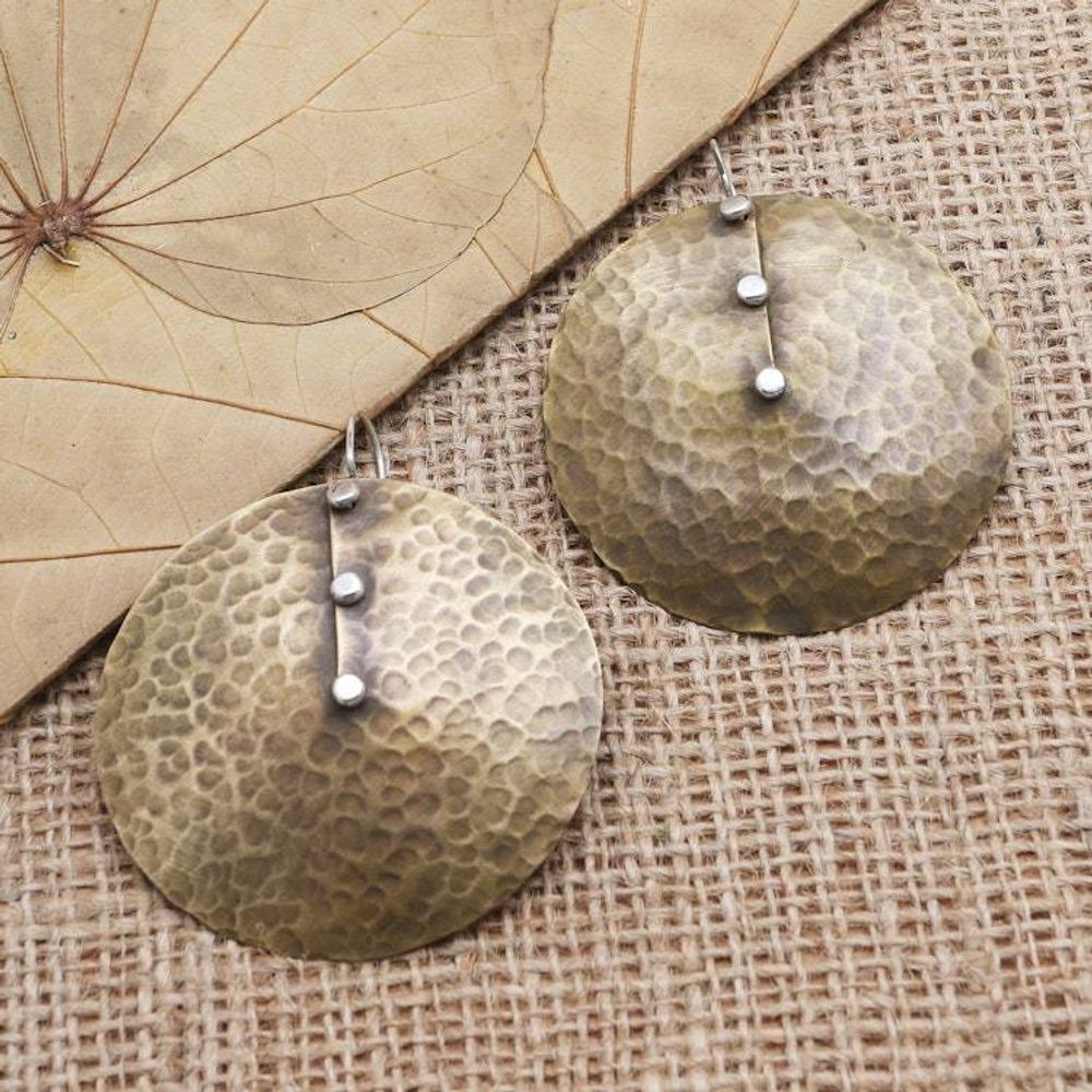 Main item image