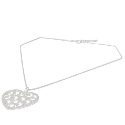 Alternate image for Sterling Silver Heart Necklace Grand Thai Love